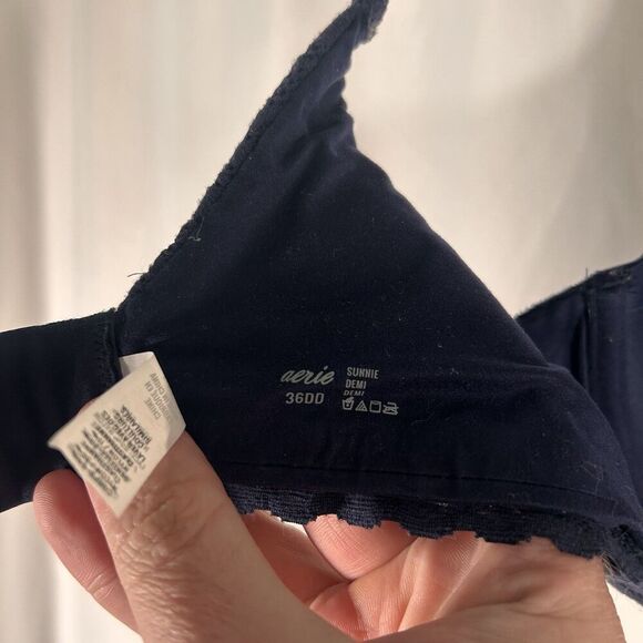 Aerie Bra Women's 36DD Navy Blue Padded Underwired Floral Lace Hook Eye - Picture 5 of 7